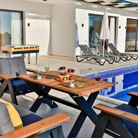 Lycian-kalkan 3 Bedroom-2 Jakuzzies-sauna-turkish Hamam-huge Private Pool And Lovely Garden Kaş